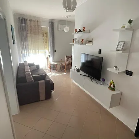 Geni Apartment *