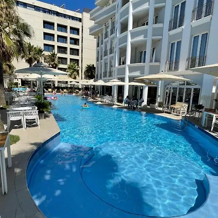 Geni Durres